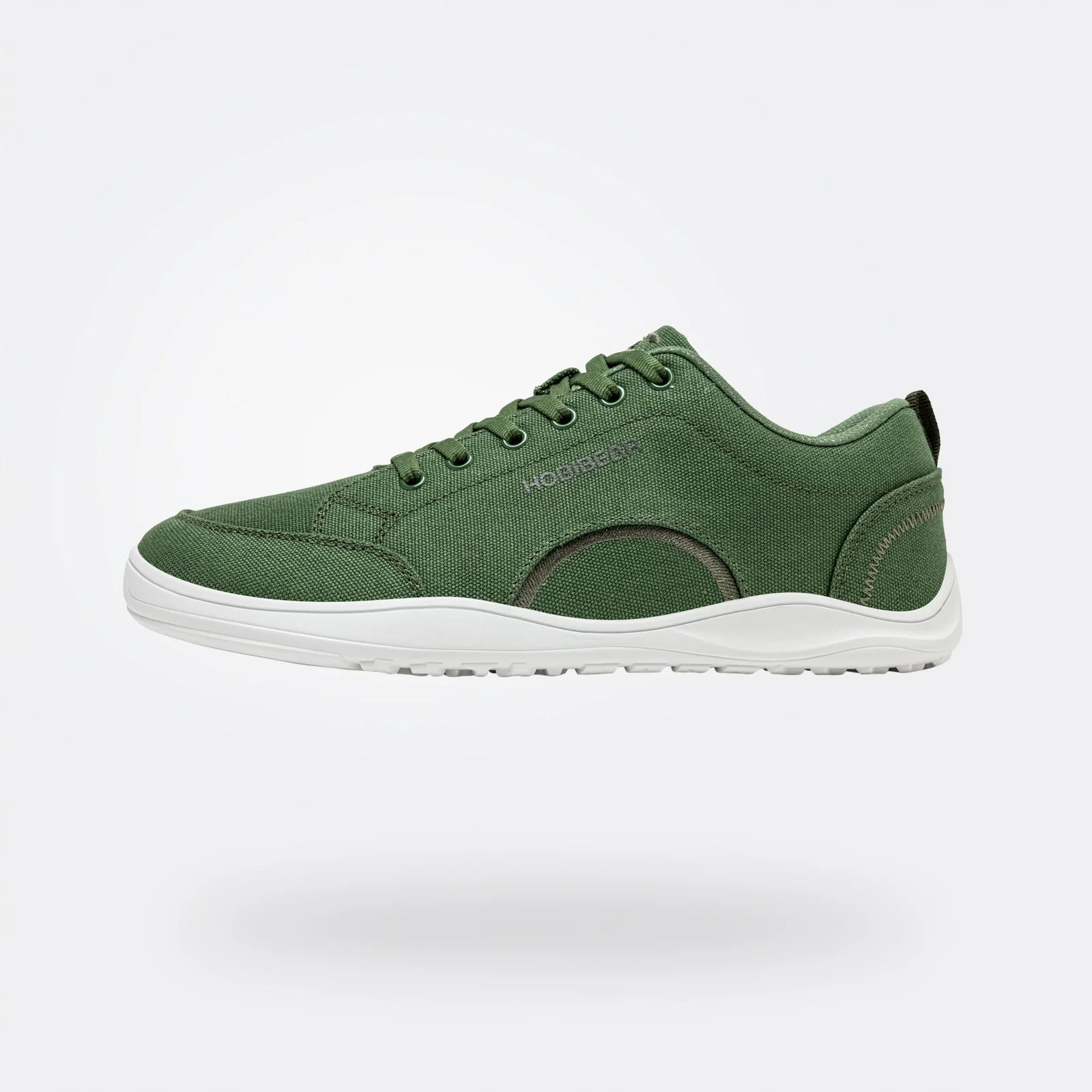 Chaussures Larges.
